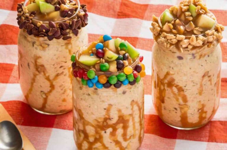 Caramel Apple Overnight Oats