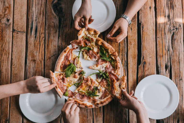 Carbonara Pizza recipe