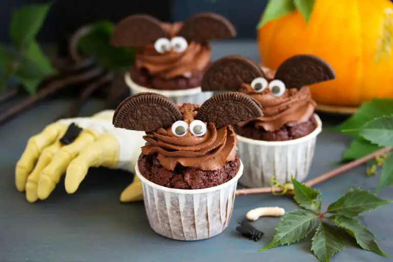 Easy Bat Cupcakes Recipe for Kids recipe