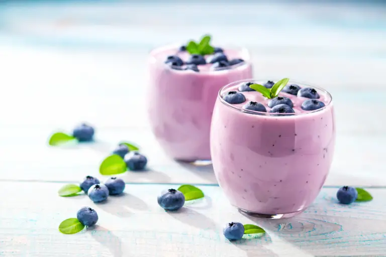 Fruit and Yogurt Smoothie recipe