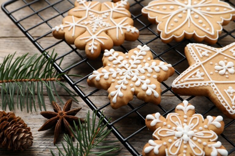 Gingerbread Snowflake Cookies