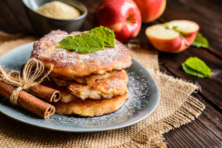 Easy Apple Pancakes Recipe