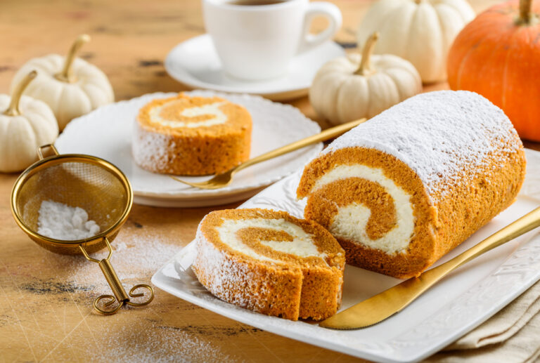 Pumpkin Roll recipe