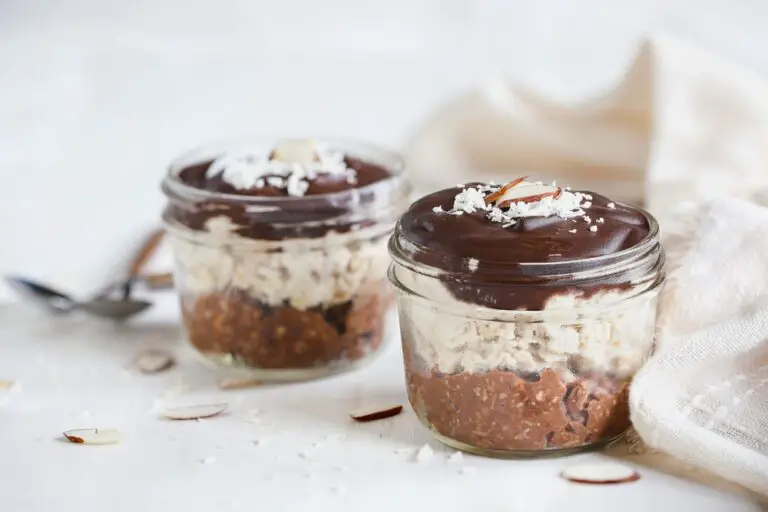 Chocolate Coconut Overnight Oats