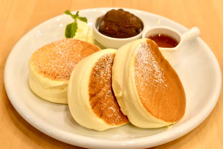 Fluffy Japanese Pancakes