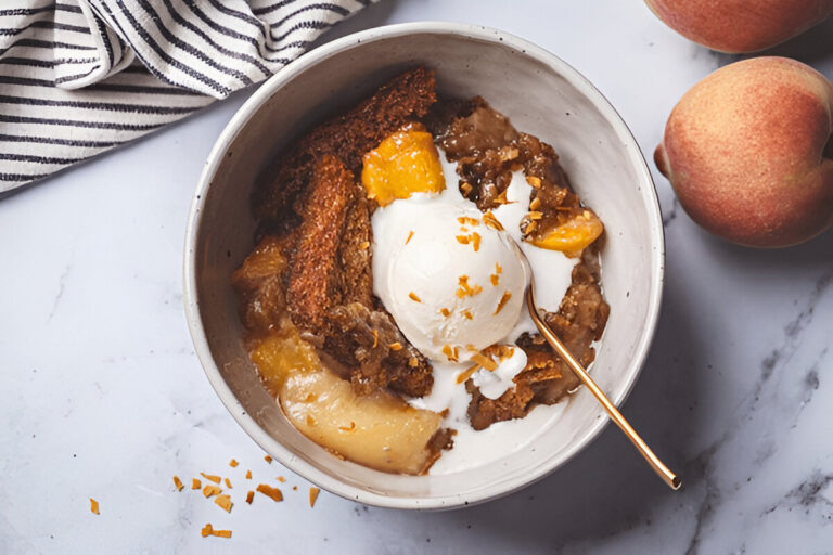 Crockpot Peach Cobbler