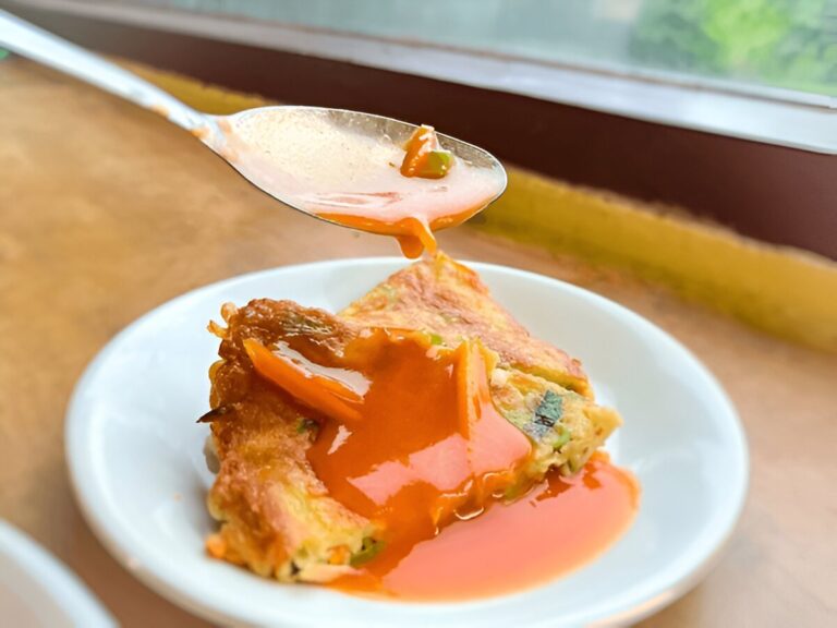 CHICKEN EGG FOO YOUNG