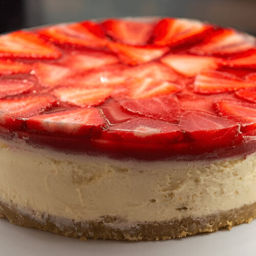 Strawberries and Wine Flower Cheesecake